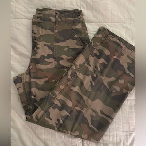No Boundaries Camo Cargo Pants XL 16-18 High Rise Utility Wide Leg
